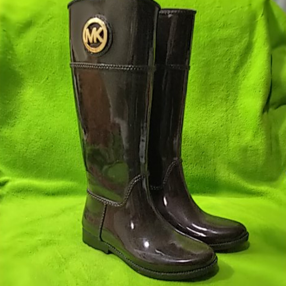 Michael Kors Rainboots - Picture 2 of 4